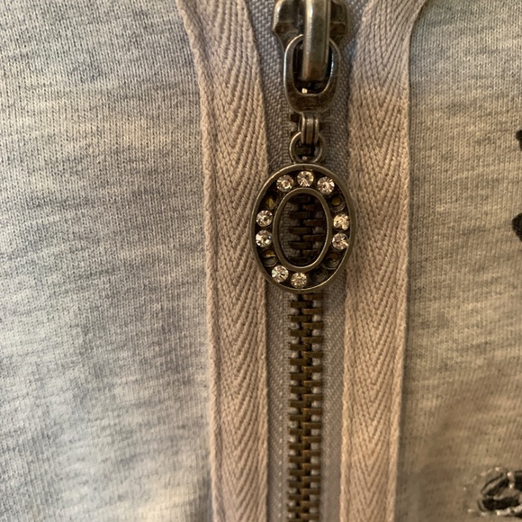 Fashion Hooded Top - Picture 5 of 9